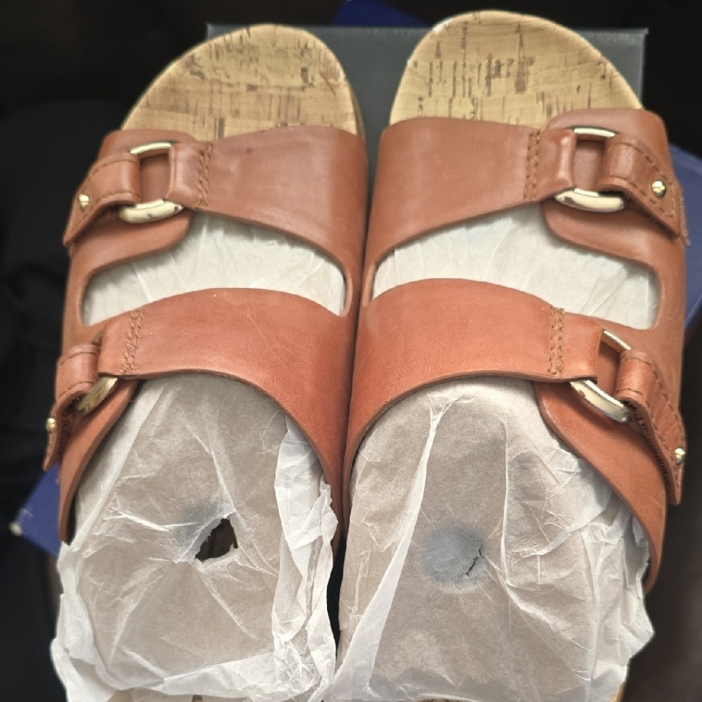 Naturalizer Brown Leather Sandals